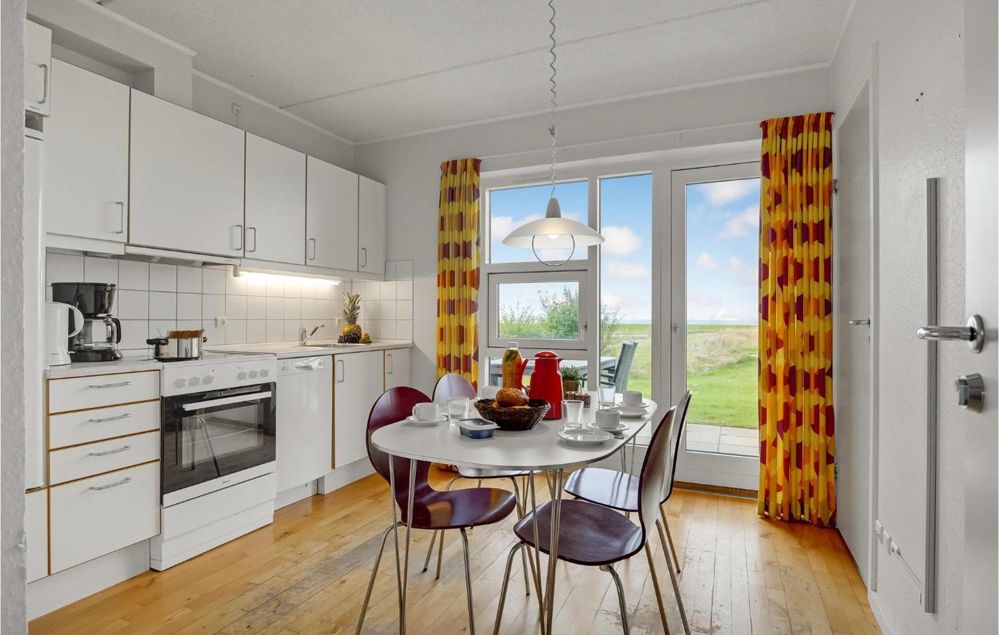 2 Bedroom Stunning Home In Højer エクステリア 写真